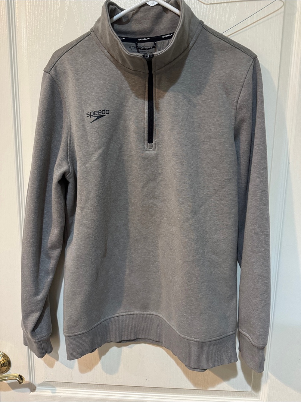 Speedo Men's Gray Half-Zip Pullover Sweatshirt